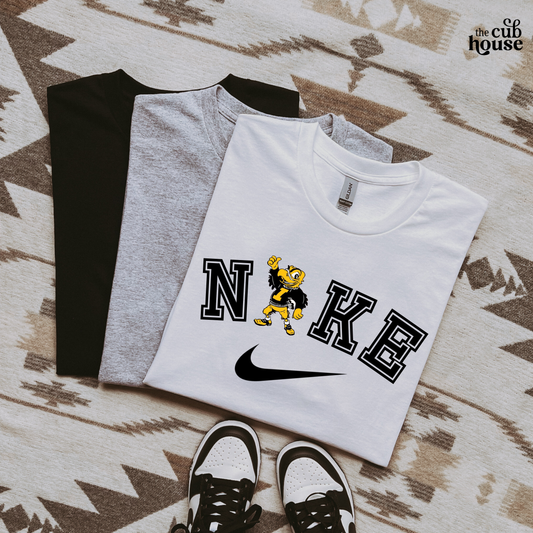 Iowa • Hawkeyes - black (0268)