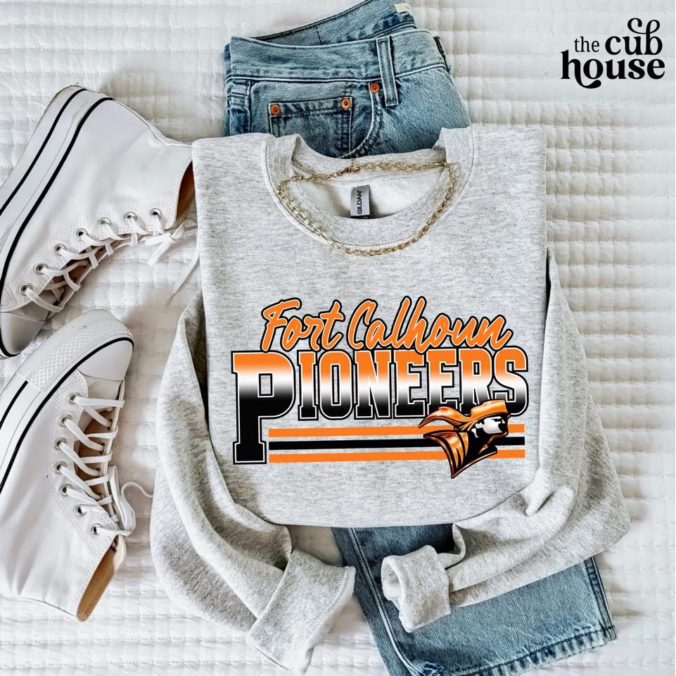Fort Calhoun • Gradient Pioneers w/ Logo (162)
