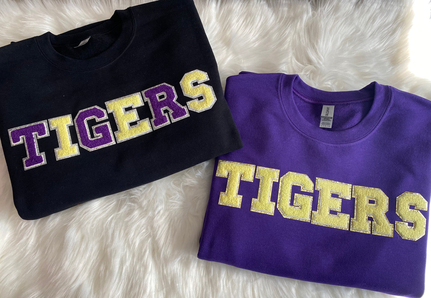TEKAMAH-HERMAN TIGERS • CHENILLE PATCH CREW