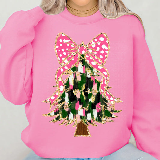 CHRISTMAS & WINTER • TREE WITH PINK BOW