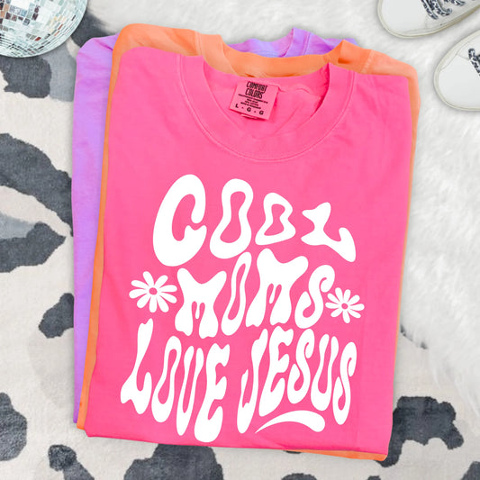 Faith & Inspiration • Cool Moms Love Jesus (White)