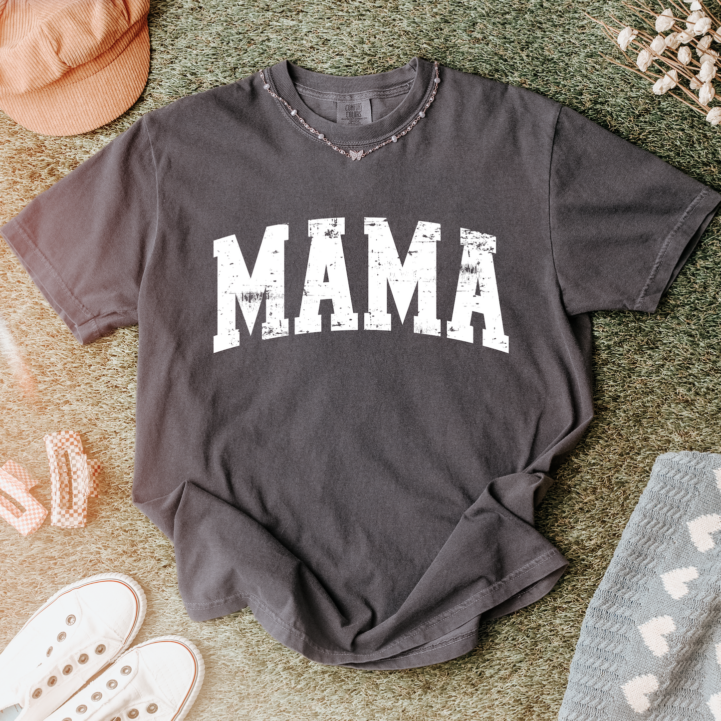 Mama • Distressed (0124)